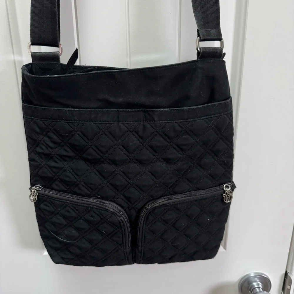 Vera Bradley Black Quilted Women's Crossbody Bag - Picture 6 of 12